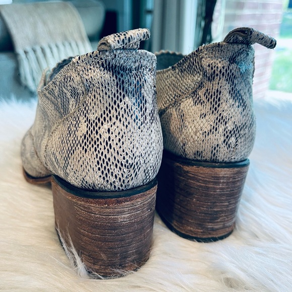 Freebird by Steven Python Gray Sadie Oxfords - Picture 6 of 15